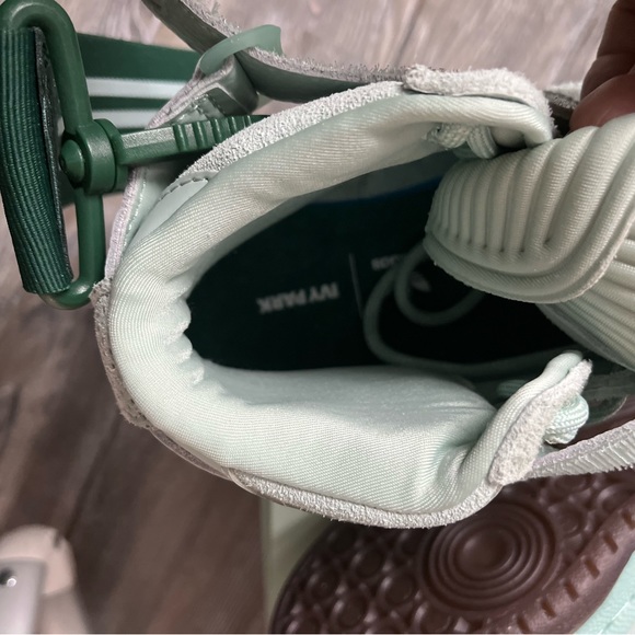 COPY - Ivy Park IVP FORUIM MID SNEAKERS - Picture 5 of 7